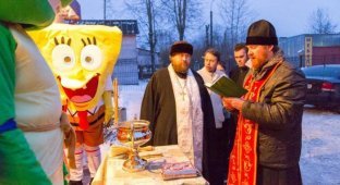 Губка Боб, Черепашка-ниндзя и два священника открыли кафе в Северодвинске (3 фото)