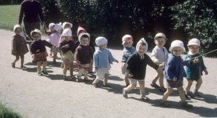 Советский детский сад на прогулке (12 фото)