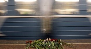 День траура по погибшим в метро (16 фото)