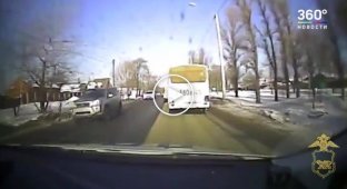 Пьяный мужчина без прав угнал автобус и спровоцировал погоню в стиле GTA