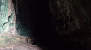 Парень сфотографировал пещеру (4 фото)