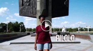 Тумба-юмба. Россиян возмутило видео с плясками африканцев на Обелиске Победы