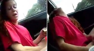 Мать "под кайфом" пытается довезти дочек до дома (9 фото + 1 видео)