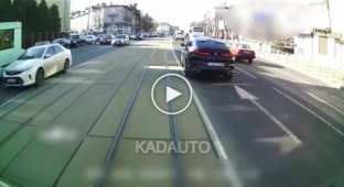 Трамвай против BMW ДТП из Калининграда