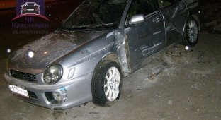 В Красноярске водитель сбил трех пешеходов, не справившись с управлением из-за «лысой» резины (3 фото + видео)