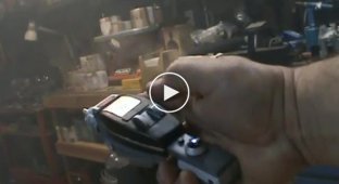 Крутой самодельный лазерный пистолет из Стартрека