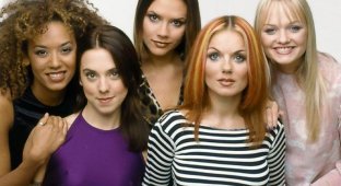 Участницы Spice Girls тогда и сейчас (2 фото)