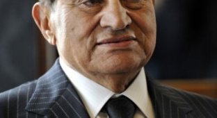 Костюм Хосни Мубарака (2 фото)