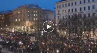 В Австрии идёт демонстрация против ковидных ограничений