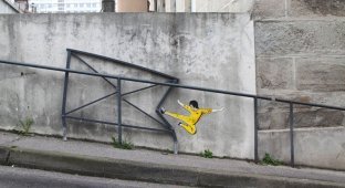 Уличное искусство, играющее с окружающей средой (17 фото)