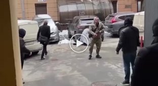 Стрельба из автомата в центре Киева, ранен мужчина (мат)