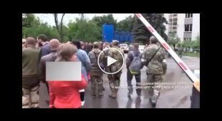 Сотрудники полиции Мариуполя и Донецкой области переходят на службу к сепаратистам «ДНР»