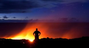 Любитель лавы – фотограф в опасной близости от вулкана на Гавайях (13 фото)