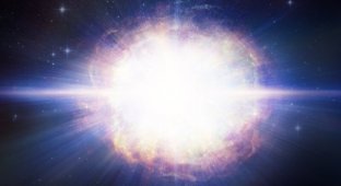 Астрономы зарегистрировали самый массивный и самый яркий взрыв сверхновой (5 фото)