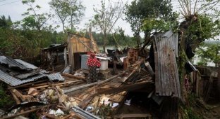 Последствия циклона Amphan в Индии и Бангладеш (16 фото)