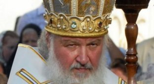 Патриарх Кирилл - богатейшиий православный иерарх мира? (3 фото)