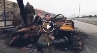 Моджахед из «Торнадо» передает привет российским оркам прямо с передовой