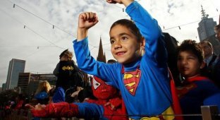 Люди супергерои (11 фотографий)