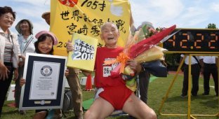 105-летний спринтер установил мировой рекорд на стометровке (3 фото)