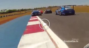Авария на гонке Porsche GT3 Cup