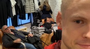 Мучительное ожидание мужчин на шопинге (18 фото)