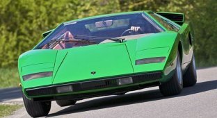 Lamborghini Countach - классика строения спорт-каров (15 фото)
