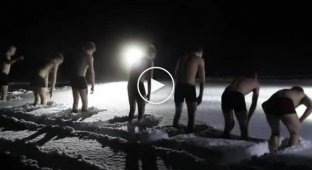 Плавание по снегу в Финляндии