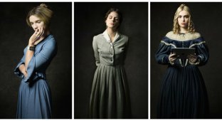 Как смотрятся старинные наряды 19-го века в сочетании с современными гаджетами (9 фото)
