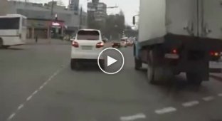 Самоубийца и злостный нарушитель на украинских дорогах