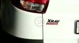 Как хозяин Lada Xray Cross, чуть не убился на новой машине (мат)