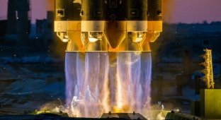 Роскосмос публикует красивейшие кадры запуска ракеты Протон-М с космодрома Байконур (4 фото + 1 видео)