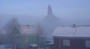 Небоскреб своими руками в Архангельске (6 фотографий)