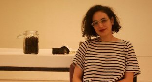 Израильская студентка украла несколько экспонатов из Освенцима для своего арт-проекта в колледже (3 фото)