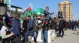 Тысячи людей протестуют в Ингушетии