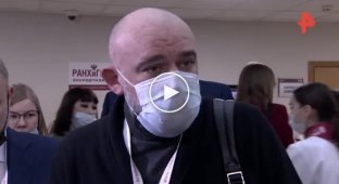 Главврач Коммунарки Денис Проценко заявил, что пятая волна коронавируса накроет Россию