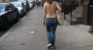 По Нью-Йорку разгуливают голые (5 фото) (эротика)