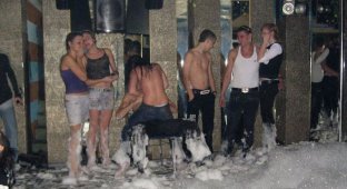  Конкурс наездниц в ночном клубе "Мафия" в Донецке (24 фото)