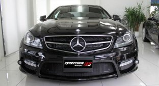В ателье Expression Motorsport подготовили обвес для Mercedes-Benz C-Class Coupe (10 фото)