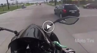Мотоциклист хотел уйти от полиции, но всё пошло не по плану