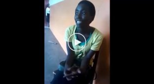 Африканская школьница поет песню Beyonce