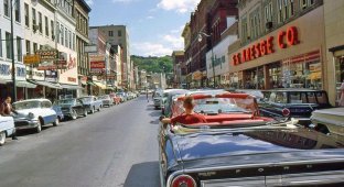 Автомобильная Америка 40-60-х в цвете (58 фото)