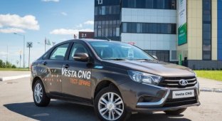 Началось производство биотопливной Lada Vesta CNG (4 фото)