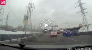 Говорите Вы можете контролировать ситуацию на дороге, тогда посмотрите это видео