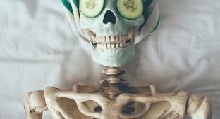 Скелет как среднестатистическая девушка из Инстаграма (15 фото)