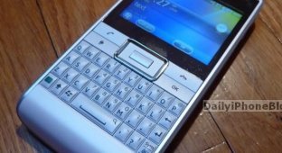 Sony Ericsson Faith - слухи о новом WM коммуникаторе (7 фото)