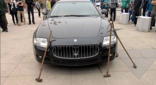 Maserati разбили вдребезги (9 фото + видео)