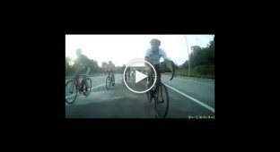 Падение на велогонке