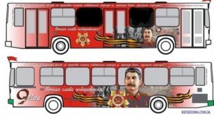 Автобус с изображением Сталина поедет по Петербургу через несколько дней