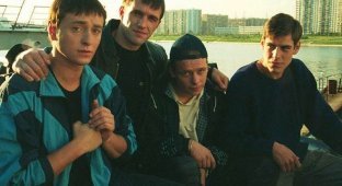 Почему банды из 90-х вернулись на улицы России? (3 фото)