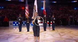 Певица Ферги разозлила жителей США слишком вульгарным исполнением национального гимна